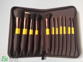 受受狼小黃鴨化妝刷怎么樣？受受狼小黃鴨化妝刷多少錢？