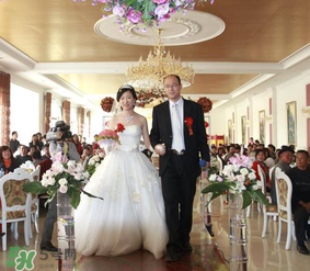 2017年5月哪天結(jié)婚好？2017年5月結(jié)婚黃道吉日