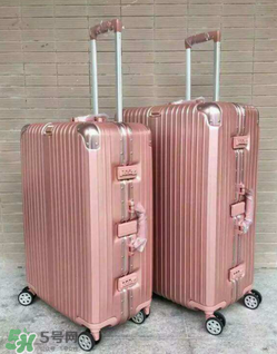 rimowa日默瓦箱子怎么看真假？日默瓦拉桿箱真假辨別
