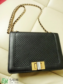 charles keith是什么牌子？屬于什么檔次