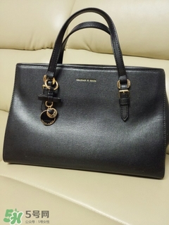 charles keith是什么牌子？屬于什么檔次