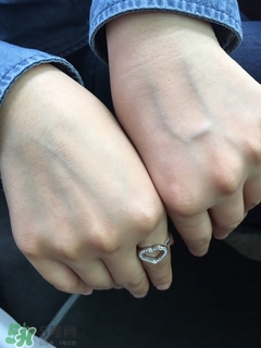 ysl蕾絲氣墊粉餅怎么用？ysl超模蕾絲氣墊粉餅使用方法