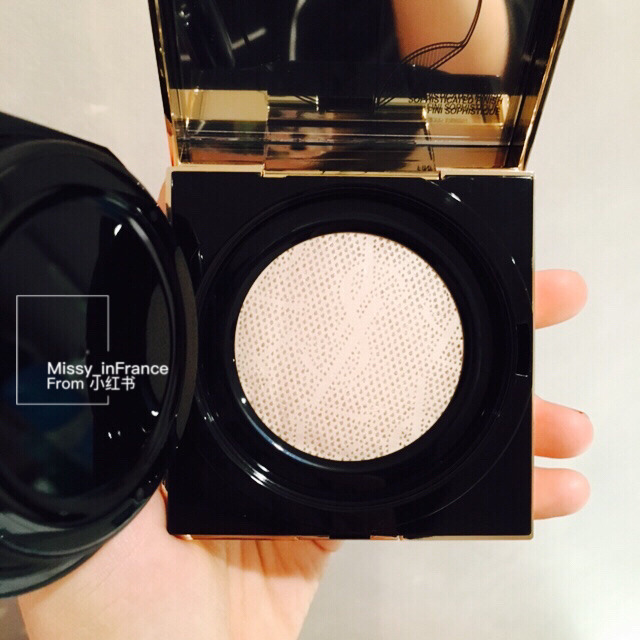 ysl蕾絲氣墊粉餅怎么樣？ysl蕾絲氣墊粉餅好用嗎？