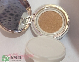 ysl蕾絲氣墊粉餅怎么用？ysl超模蕾絲氣墊粉餅使用方法