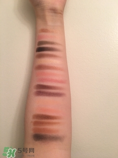 九盤網(wǎng)紅眼影盤試色評測 網(wǎng)紅眼影盤推薦 九盤網(wǎng)紅眼影盤試色評測 網(wǎng)紅眼影盤推薦