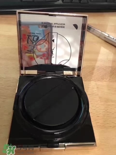 ysl蕾絲氣墊粉餅怎么用？ysl超模蕾絲氣墊粉餅使用方法