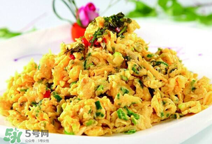 香椿可以炒鴨蛋嗎？香椿炒鴨蛋有什么好處？