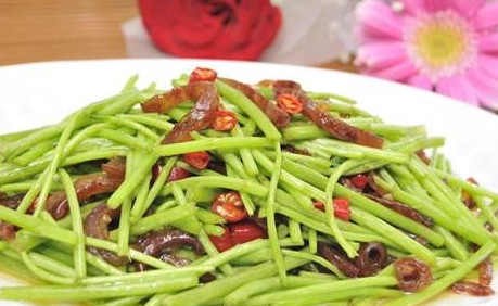 藜蒿葉子為什么不能吃？藜蒿葉子為什么不可以吃