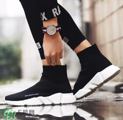 今年流行乾隆皇帝的鞋是什么鞋？乾隆皇帝的鞋就是襪子鞋嗎？