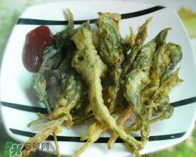 香椿魚如何炸的酥脆？炸酥脆香椿魚兒怎么做？