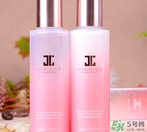 jayjun水乳套盒粉色藍色那個好？jayjun水乳粉色藍色區(qū)別