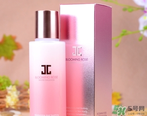 jayjun水乳套盒粉色藍色那個好？jayjun水乳粉色藍色區(qū)別