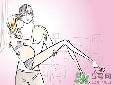 孕期高潮宮縮會怎樣？孕期高潮對小孩有害嗎？