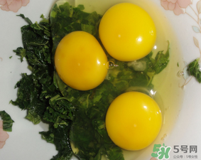 痛風能吃香椿炒雞蛋嗎？痛風患者吃香椿炒雞蛋好嗎？