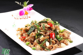 香椿和羊肉能一起吃嗎？香椿和羊肉一起吃了會怎樣？