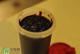 桑葚能染頭發(fā)嗎？桑葚染發(fā)劑自制