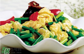 蒜苗能和雞蛋一起吃嗎？蒜苗可以炒雞蛋嗎？