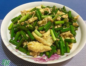 蒜苗能和雞蛋一起吃嗎？蒜苗可以炒雞蛋嗎？