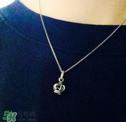 潘多拉項(xiàng)鏈?zhǔn)鞘裁床馁|(zhì)？pandora項(xiàng)鏈?zhǔn)倾y的嗎？