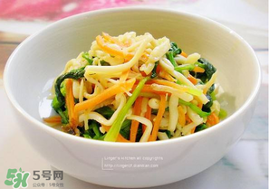 洋蔥和胡蘿卜能一起吃嗎？洋蔥和胡蘿卜可以一起炒嗎？