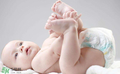 寶寶便秘喝什么果汁好？寶寶便秘喝什么果汁？