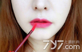 持妝氣墊是什么？持妝氣墊怎么用