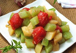 ?萵筍和土豆能一起吃嗎？萵筍土豆片怎么做好吃？