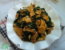 婆婆丁炒雞蛋的營養(yǎng)價值_婆婆丁炒雞蛋的功效與作用 婆婆丁炒雞蛋的營養(yǎng)價值_婆婆丁炒雞蛋的功效與作用