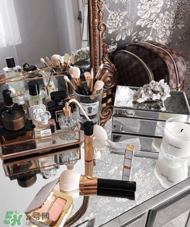 如何讓臉蛋變白？怎么能讓臉蛋變白