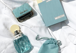 miu miu隨身鏡多少錢(qián)？miu miu限量隨身鏡價(jià)格上市時(shí)間