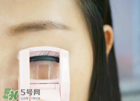 貝印和muji睫毛夾哪個好？貝印和無印良品睫毛夾對比