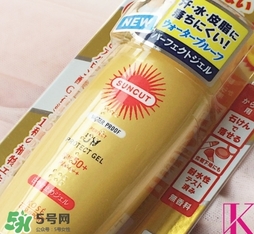 kose高絲防曬霜怎么樣？高絲防曬霜和安耐曬哪個好？