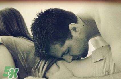 什么時(shí)候第一次性行為合適？第一次性行為的年齡