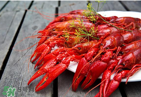 煮熟的小龍蝦隔夜能吃嗎？煮熟的小龍蝦能放多久？