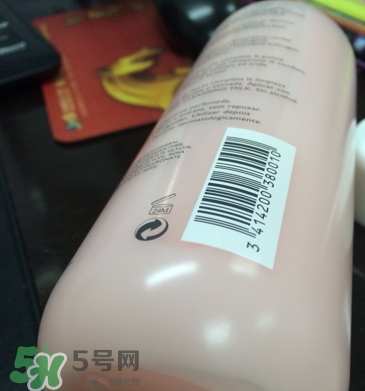 蘭嘉絲汀粉水真假 蘭嘉絲汀粉水真假鑒別 蘭嘉絲汀粉水真假 蘭嘉絲汀粉水真假鑒別