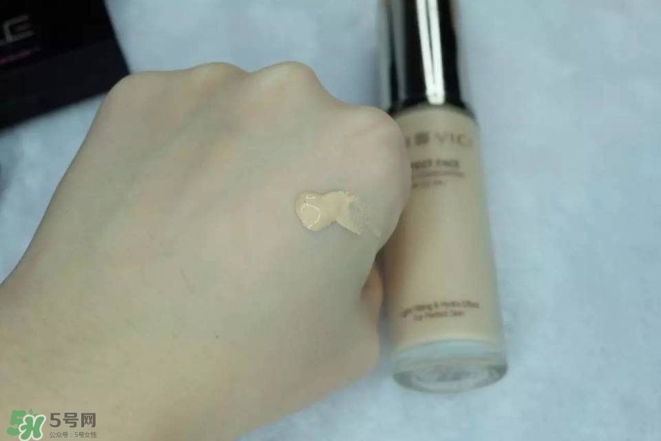 混合皮用什么粉底液？混合皮膚用什么粉底液比較好？