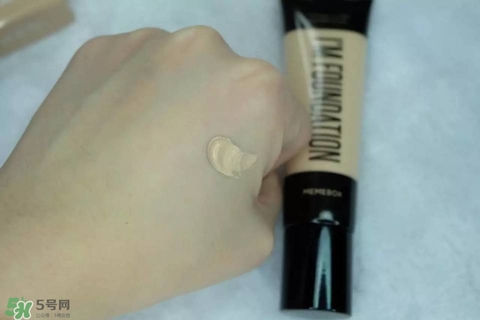 混合皮用什么粉底液？混合皮膚用什么粉底液比較好？