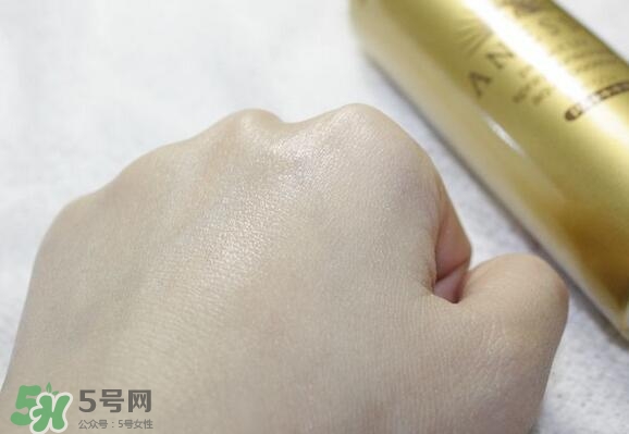 安耐曬噴霧可以帶上飛機嗎？安耐曬防曬噴霧可以托運嗎？