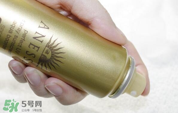 安耐曬噴霧可以帶上飛機嗎？安耐曬防曬噴霧可以托運嗎？