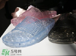 2017最新時(shí)尚潮鞋是什么樣的？2017最新時(shí)尚潮鞋是什么鞋？