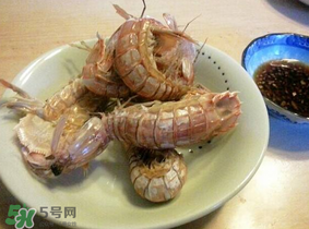 皮皮蝦和草莓能一起吃嗎？吃完皮皮蝦能吃草莓嗎？