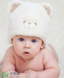 寶寶誤吃洗潔精了該怎么辦？寶寶不小心吃了洗潔精應(yīng)該怎么辦？