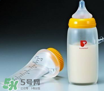 奶瓶能用洗潔精洗嗎？洗潔精能洗奶瓶嗎？