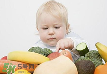 寶寶輔食要加鹽嗎？寶寶輔食能不能加鹽？