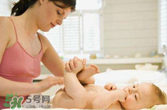 嬰兒濕巾哪種好？嬰兒濕巾哪個(gè)牌子好？