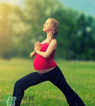 孕婦怎么樣選擇合適的鞋子？孕婦鞋穿什么樣的比較好？