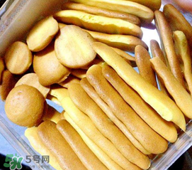 適合寶寶吃的小餅干怎么做？寶寶能吃的小餅干怎么做？