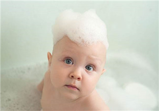 寶寶誤吃洗潔精了該怎么辦？寶寶不小心吃了洗潔精應(yīng)該怎么辦？