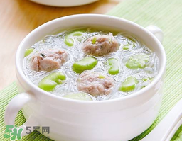 蠶豆和豆腐能一起吃嗎？蠶豆和豆腐能一起煮嗎？