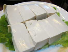 蠶豆和豆腐能一起吃嗎？蠶豆和豆腐能一起煮嗎？